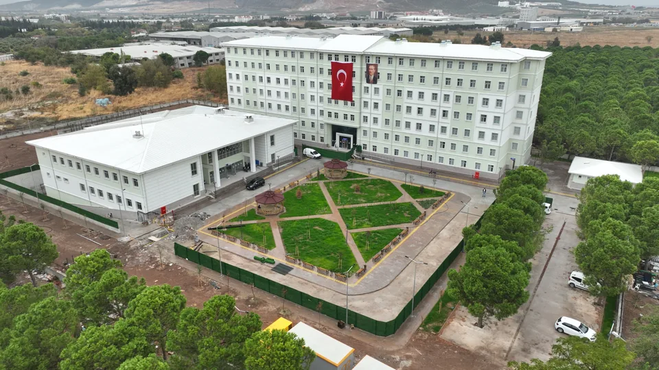 Akhisar Öğrenci Yurdu — yurt binası